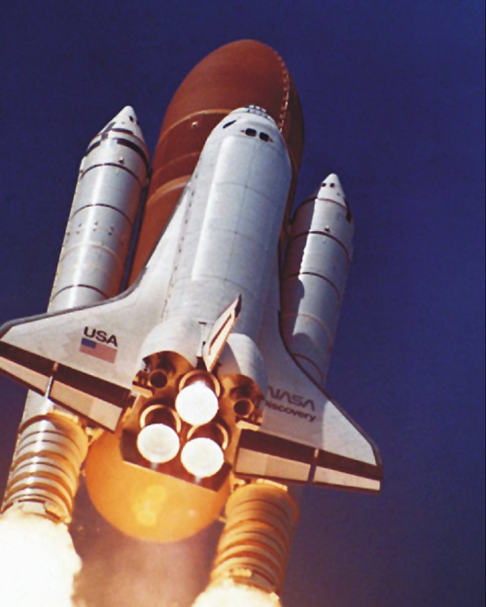 space shuttle discovery 1990s